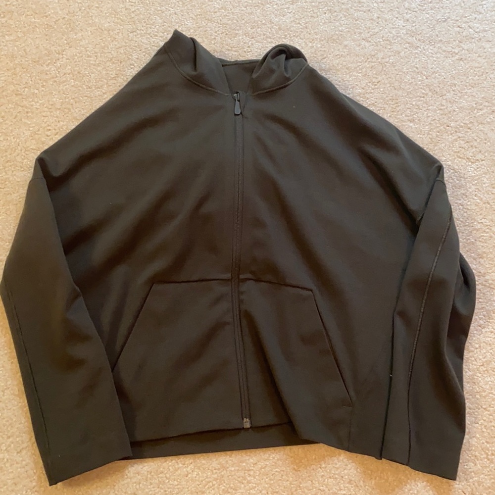 LULULEMON OLIVE MINIMAL HOODIE SIZE 4